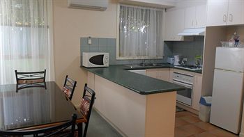 Australian Home Away @ Box Hill 21 - Accommodation in Surfers Paradise 4