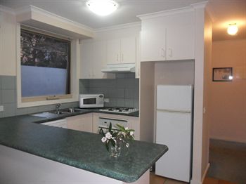 Australian Home Away @ Box Hill 21 - Accommodation in Surfers Paradise 12