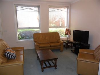 Australian Home Away @ Box Hill 21 - Accommodation in Surfers Paradise 13