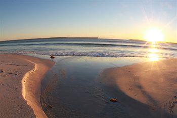 The Edgewater Bed & Breakfast - Accommodation in Surfers Paradise 8