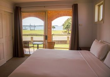 South Coast Retreat - Accommodation in Surfers Paradise 23