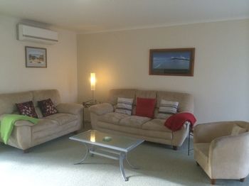 Australian Home Away Ringwood @ Bardia - Accommodation in Surfers Paradise 17