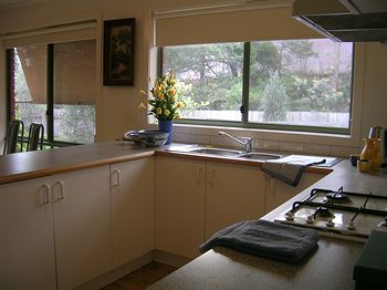 Australian Home Away Ringwood @ Bardia - Accommodation in Surfers Paradise 25