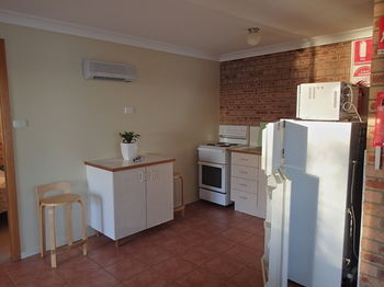 Dungowan Waterfront Apartments - Accommodation in Surfers Paradise 18