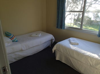 Dungowan Waterfront Apartments - Accommodation in Surfers Paradise 27