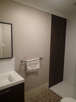 Dungowan Waterfront Apartments - Accommodation in Surfers Paradise 49