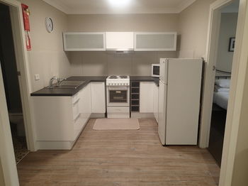 Dungowan Waterfront Apartments - Accommodation in Surfers Paradise 70