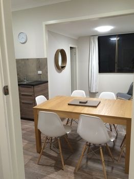 Dungowan Waterfront Apartments - Accommodation in Surfers Paradise 101