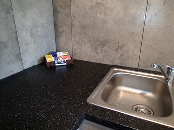 Dungowan Waterfront Apartments - Accommodation in Surfers Paradise 107