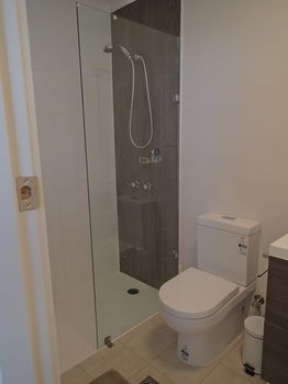 Dungowan Waterfront Apartments - Accommodation in Surfers Paradise 113