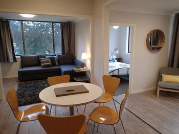 Dungowan Waterfront Apartments - Accommodation in Surfers Paradise 124