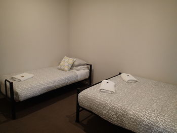 Dungowan Waterfront Apartments - Accommodation in Surfers Paradise 132