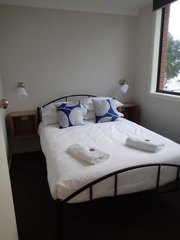 Dungowan Waterfront Apartments - Accommodation in Surfers Paradise 134