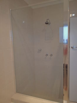 Dungowan Waterfront Apartments - Accommodation in Surfers Paradise 152