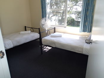 Dungowan Waterfront Apartments - Accommodation in Surfers Paradise 184