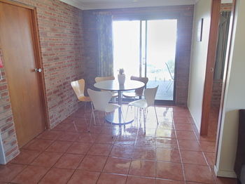 Dungowan Waterfront Apartments - Accommodation in Surfers Paradise 193