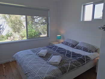 Dungowan Waterfront Apartments - Accommodation in Surfers Paradise 195