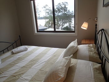 Dungowan Waterfront Apartments - Accommodation in Surfers Paradise 206