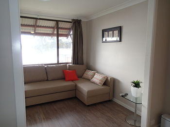 Dungowan Waterfront Apartments - Accommodation in Surfers Paradise 218