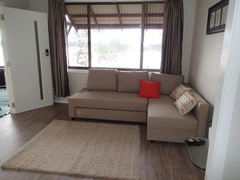 Dungowan Waterfront Apartments - Accommodation in Surfers Paradise 220