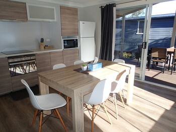 Dungowan Waterfront Apartments - Accommodation in Surfers Paradise 240