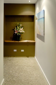 By The Beach B&B And Apartments - Accommodation in Surfers Paradise 1