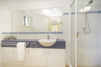 Sandy Shores Luxury Holiday Units - Accommodation in Surfers Paradise 7