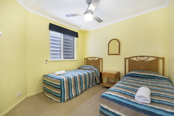 Sandy Shores Luxury Holiday Units - Accommodation in Surfers Paradise 12