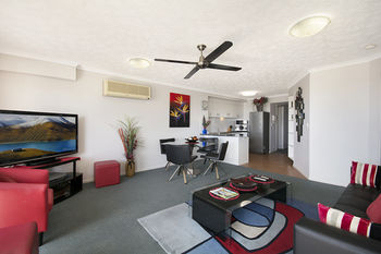Sandy Shores Luxury Holiday Units - Accommodation in Surfers Paradise 28