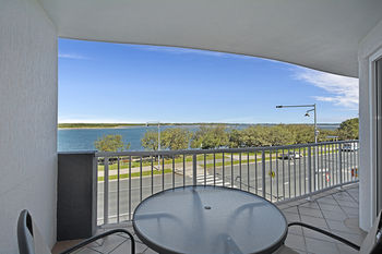 Sandy Shores Luxury Holiday Units - Accommodation in Surfers Paradise 34