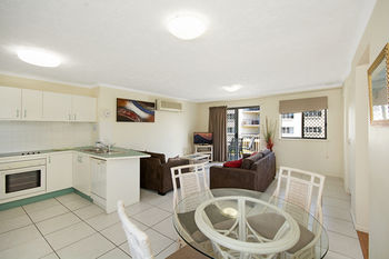 Sandy Shores Luxury Holiday Units - Accommodation in Surfers Paradise 51