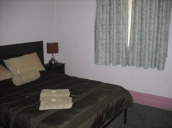 Station Hotel Motel Kurri Kurri - Accommodation in Surfers Paradise 1