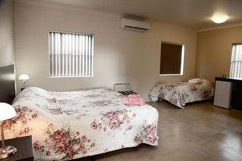 Station Hotel Motel Kurri Kurri - Accommodation in Surfers Paradise 4