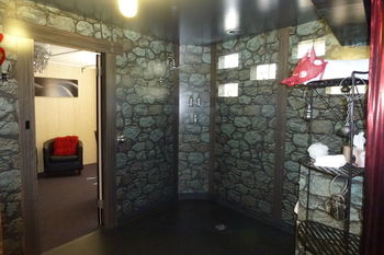 The Retreat At Froog-Moore Park - Accommodation in Surfers Paradise 3