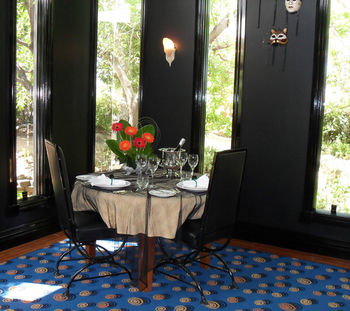 The Retreat At Froog-Moore Park - Accommodation in Surfers Paradise 17