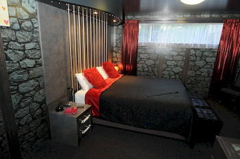 The Retreat At Froog-Moore Park - Accommodation in Surfers Paradise 53