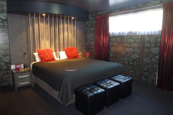 The Retreat At Froog-Moore Park - Accommodation in Surfers Paradise 57