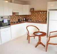 Yarra Glen Racecourse Apartments - Accommodation in Surfers Paradise