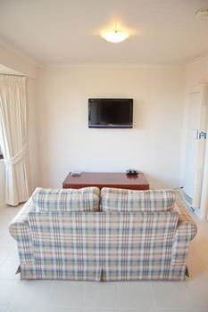 Yarra Glen Racecourse Apartments - Accommodation in Surfers Paradise 3