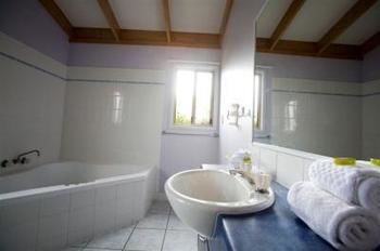 Toowoon Bay Holiday Park - Accommodation in Surfers Paradise 0