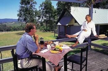 Vineyard Hill - Accommodation in Surfers Paradise 3