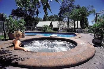 Vineyard Hill - Accommodation in Surfers Paradise 4