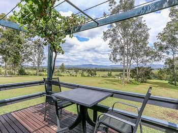 Vineyard Hill - Accommodation in Surfers Paradise 6