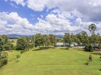 Vineyard Hill - Accommodation in Surfers Paradise 11