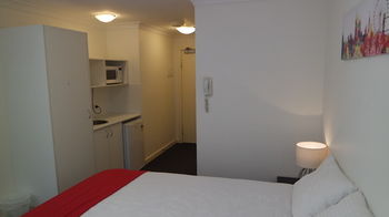 Cityview Studio Accommodation - Accommodation in Surfers Paradise 18