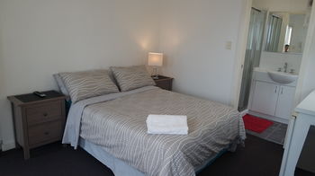 Cityview Studio Accommodation - Accommodation in Surfers Paradise 27