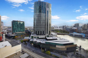 Corporate Keys - Freshwater Place - Accommodation in Surfers Paradise 0