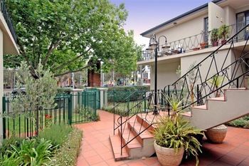 Brunswick Vibe - Accommodation in Surfers Paradise 0
