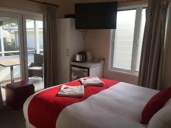 Huskisson Beach Bed And Breakfast - Accommodation in Surfers Paradise 36