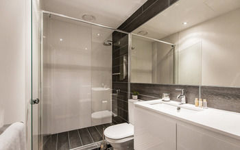Apartment2c - Parkside - Accommodation in Surfers Paradise 0